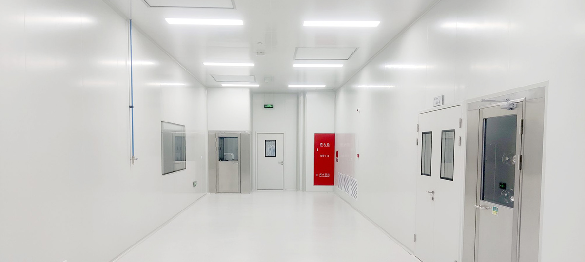 Elektroninen ja valosähköinen pölytön työpaja